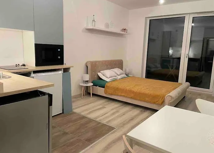 Waterfront River View Appartement *